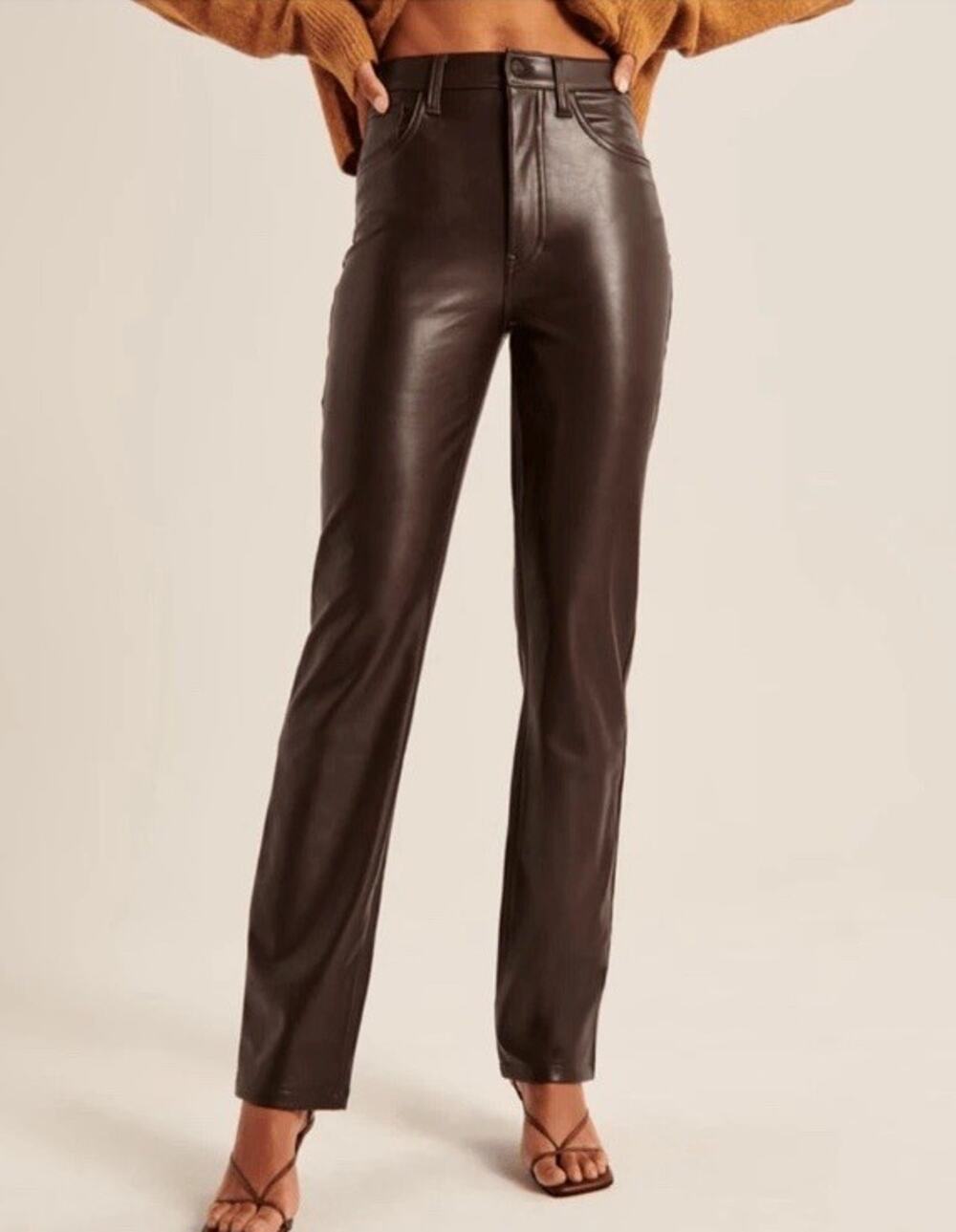 NEW Abercrombie & Fitch Vegan Leather 90s Straight Pant Size 25 Ultra High Rise